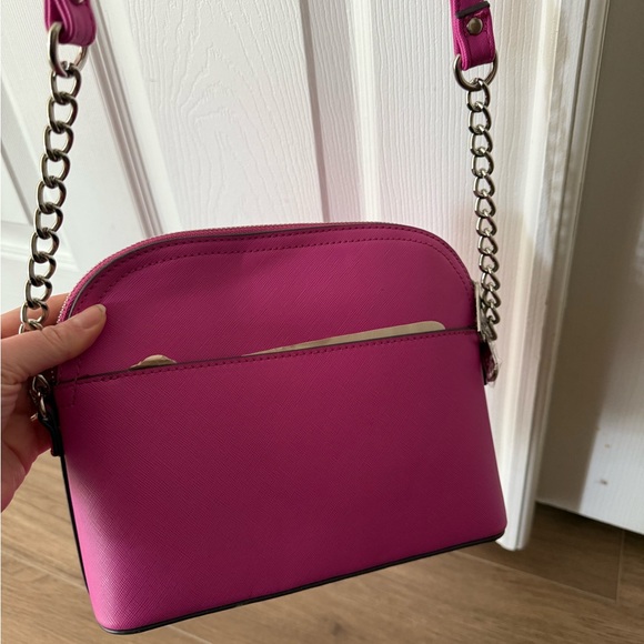 New with tags Steve Madden Pink Crossbody Bag with Silver chain - Picture 4 of 6